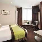 Acropole 3* Paris