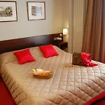 Acropole Hotel