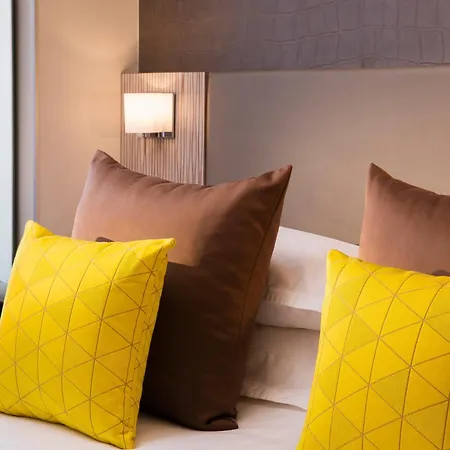 Acropole Hotel 3*